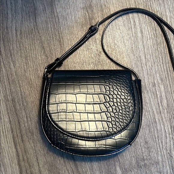a new day Handbags - A New Day Black Quilted Shoulde Bag